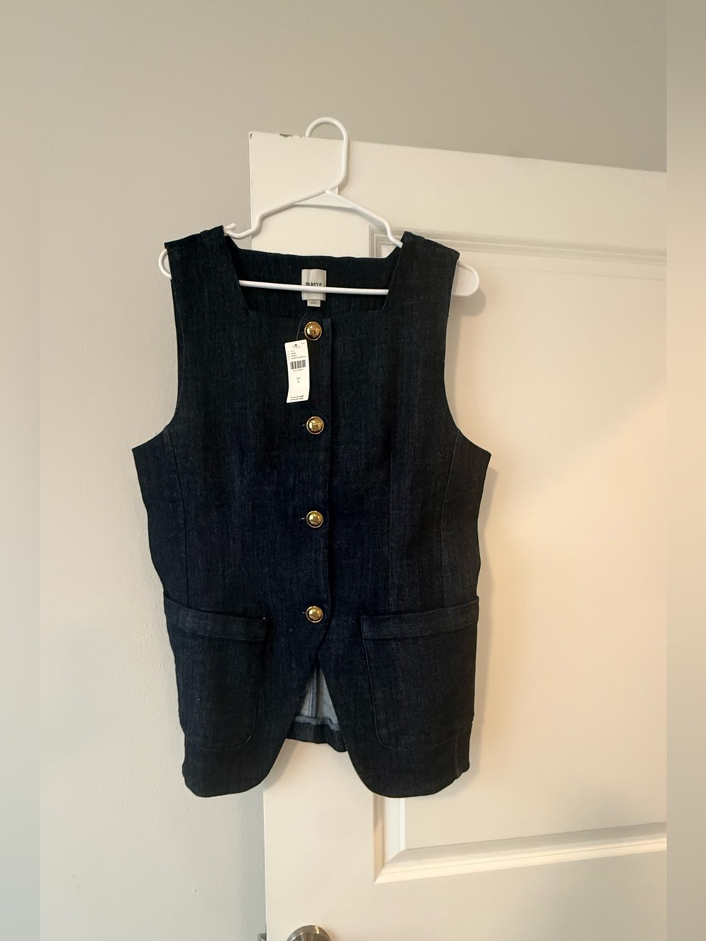 Maeve Navy Denim-Style Sleeveless Vest with Gold-Tone Button Detail - Picture 2 of 11